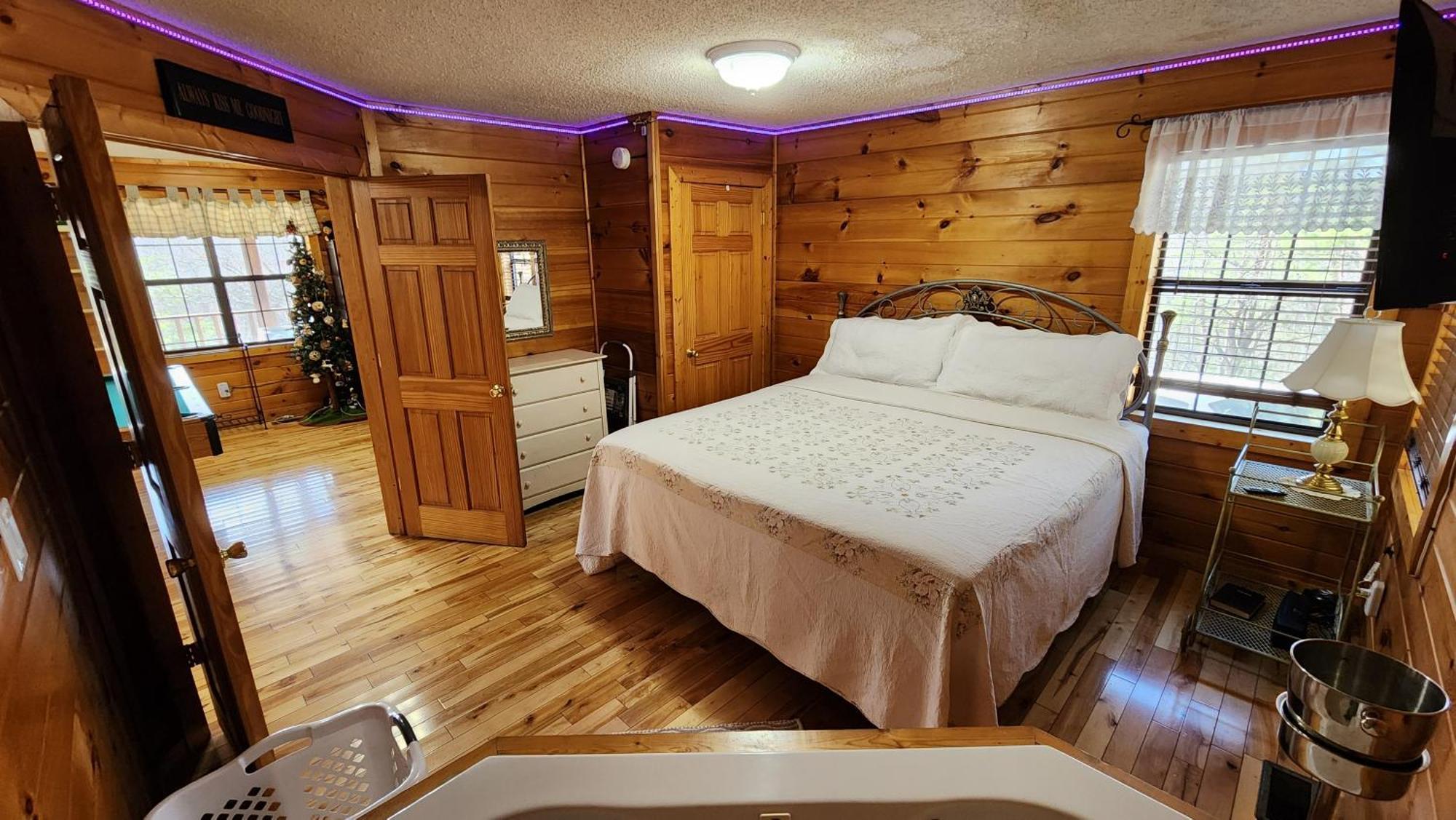 Little Cabin All To Yourself Sevierville Exterior photo