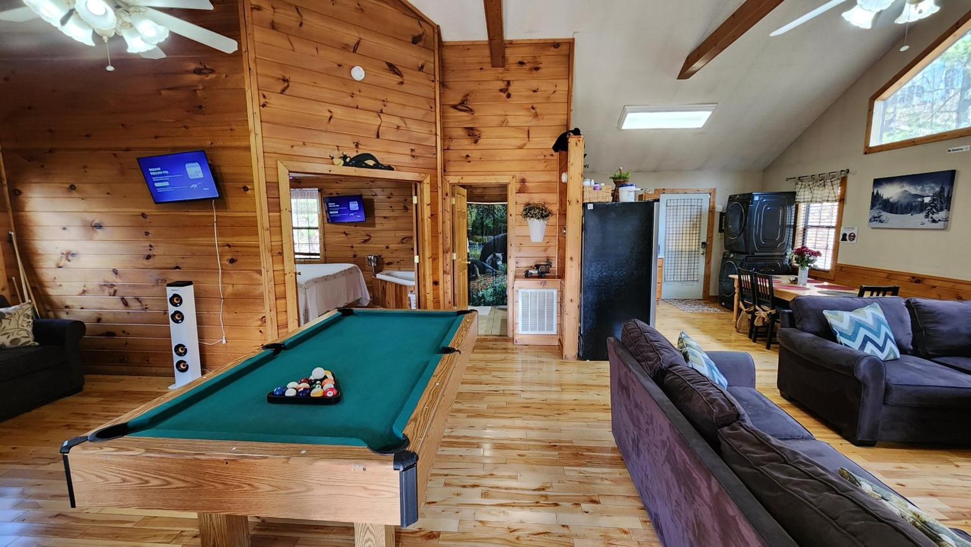 Little Cabin All To Yourself Sevierville Exterior photo